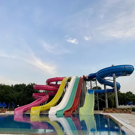 אתר נופש Duni Belleville