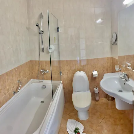 Duni Belleville Здравен курорт 4*